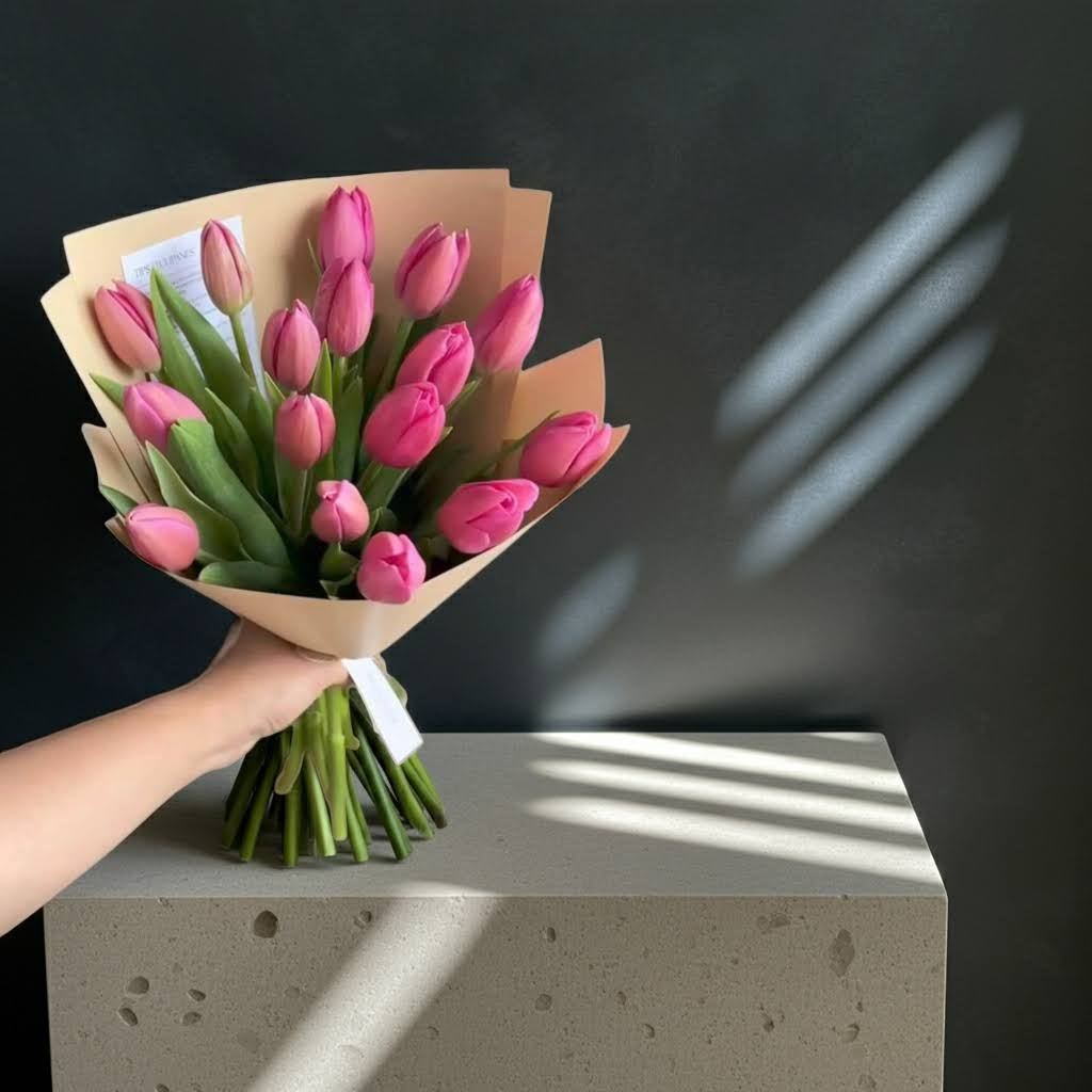 Bouquet de tulipanes en kraft Nativa