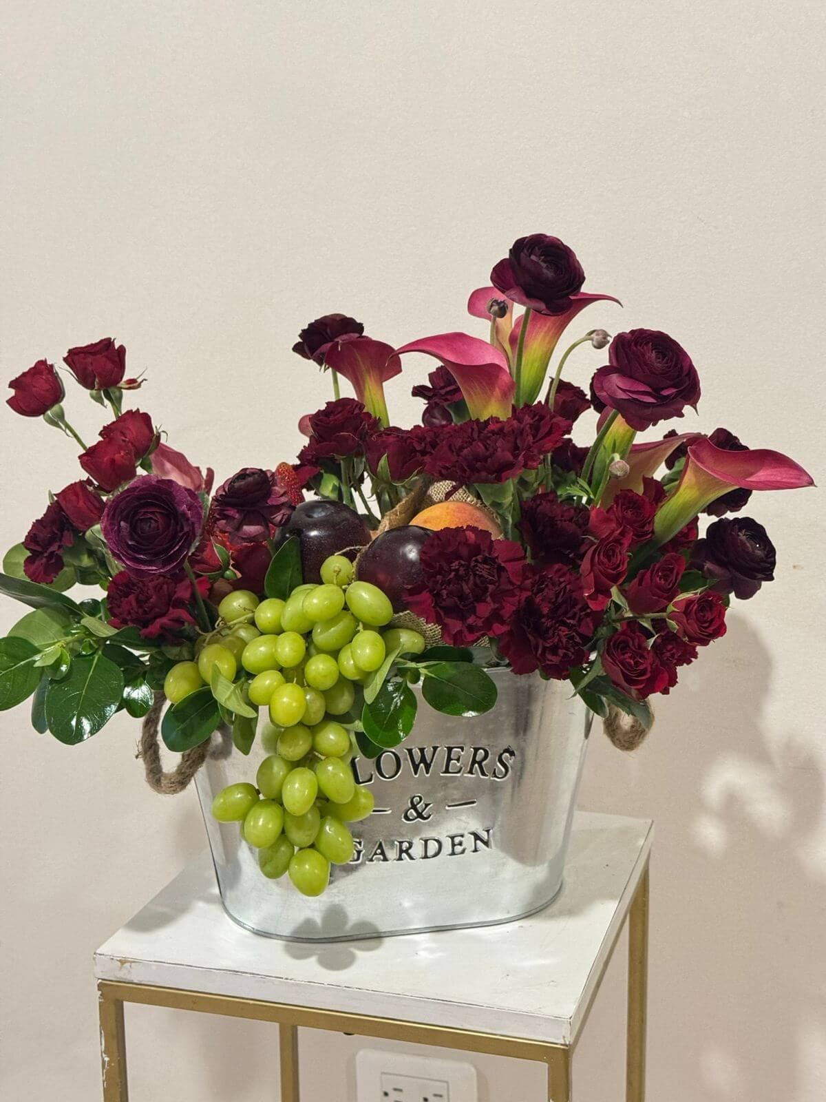 Frutero con flores Nativa